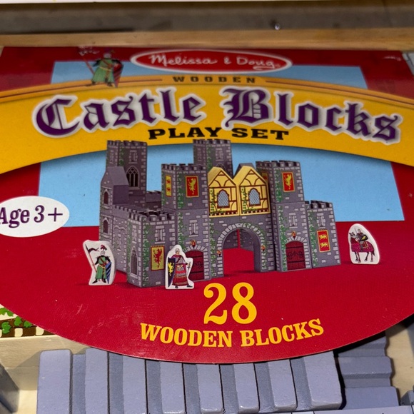 Melissa & Doug Castle Blocks Set - Gray and Green - Picture 2 of 8